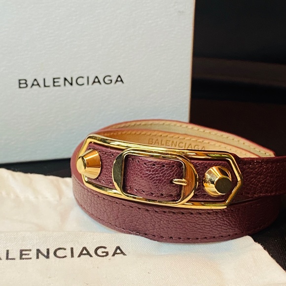 Balenciaga Arena Giant Triple Tour Bracelet - Picture 2 of 6